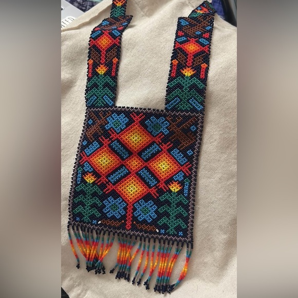 Beaded native indigenous lanyard - Picture 2 of 3